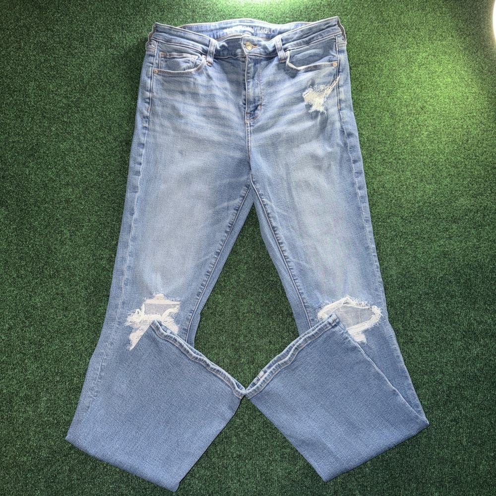 American Eagles High Rise Skinny Kick Jeans Women's Size 16 Distressed Flare